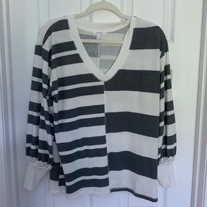 Long sleeve light striped sweater